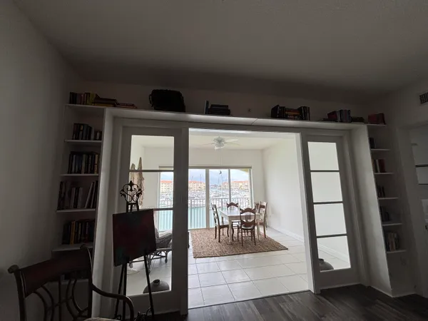 $2,900 | 12 Harbour Isle Drive West, Unit 306, Fort Pierce, FL 34949