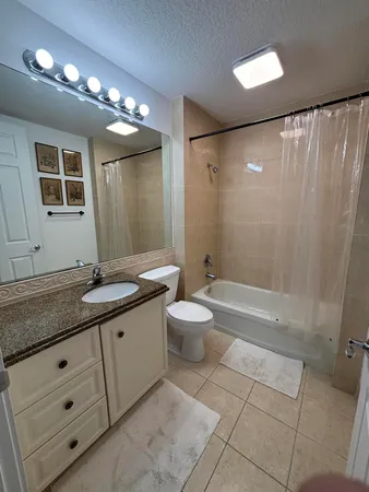 $2,900 | 12 Harbour Isle Drive West, Unit 306, Fort Pierce, FL 34949