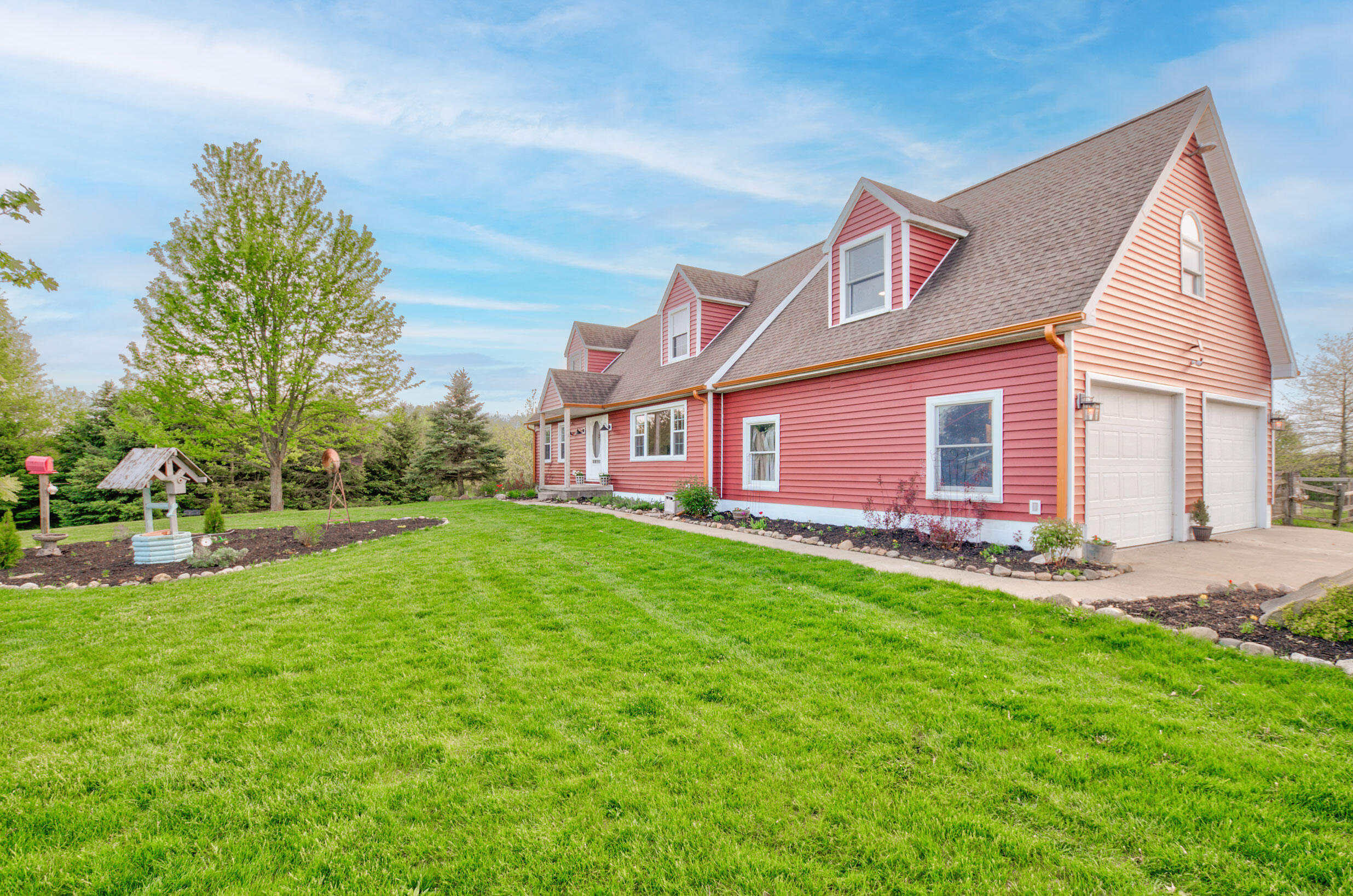 8110 Wolf Lake Road Brooklyn, MI 49230 - Photo 3 of 80 3