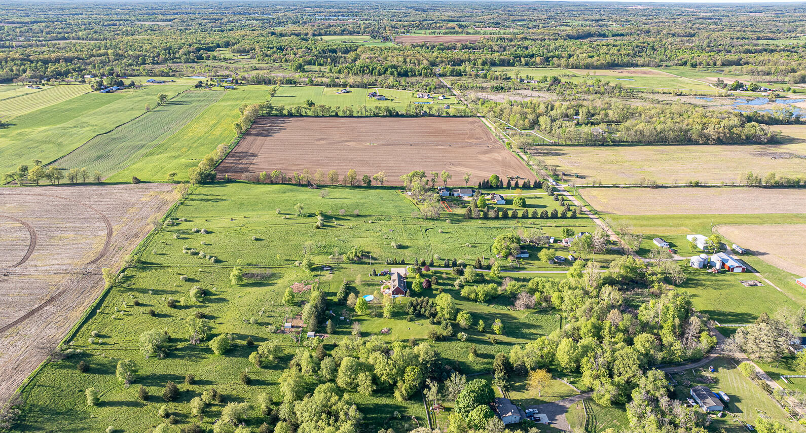 8110 Wolf Lake Road Brooklyn, MI 49230 - Photo 69 of 80 8110 Wolf Lake Rd Brooklyn MI 49230 (Aer