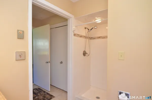 $329,900 | 334 Heritage Village, Unit A, Southbury, CT 06488