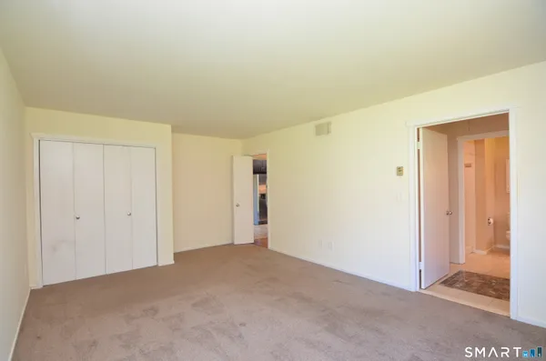 $329,900 | 334 Heritage Village, Unit A, Southbury, CT 06488