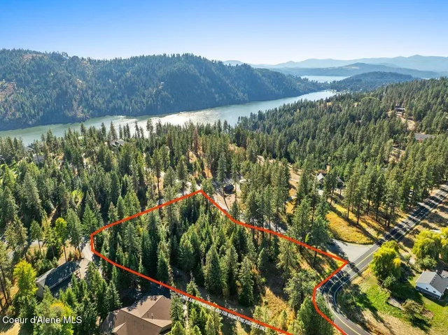 $645,000 | 1 East Gifted View Drive, Coeur D'Alene, ID 83814