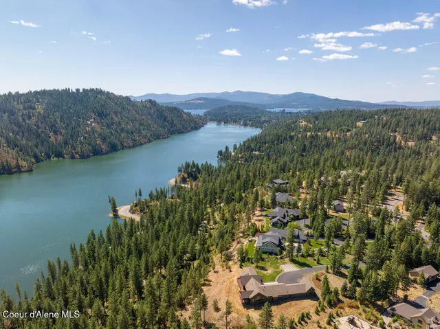 $645,000 | 1 East Gifted View Drive, Coeur D'Alene, ID 83814