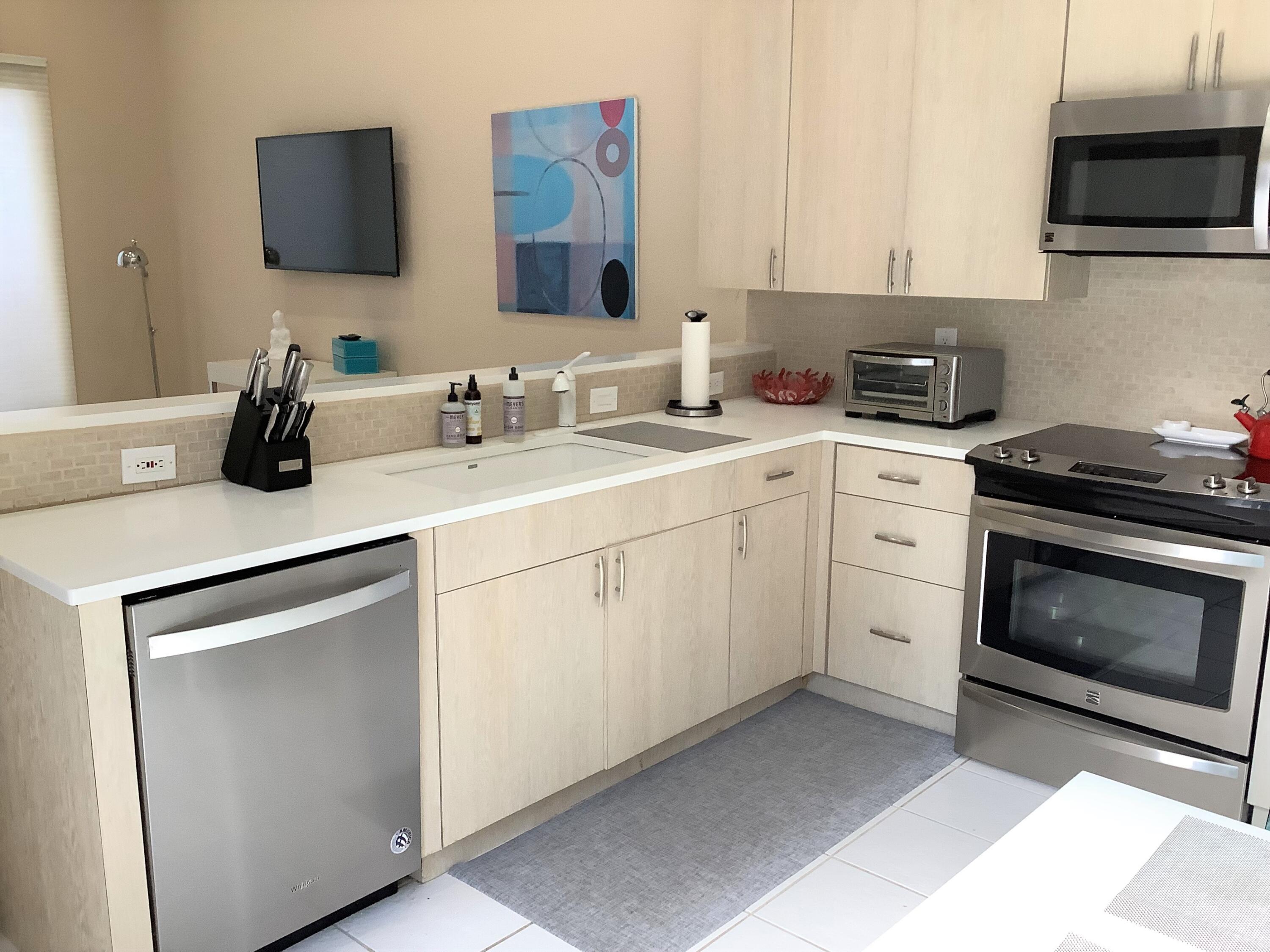 3978 Northwest 57th Street Boca Raton, FL 33496 - Photo 16 of 28 IMG-0164