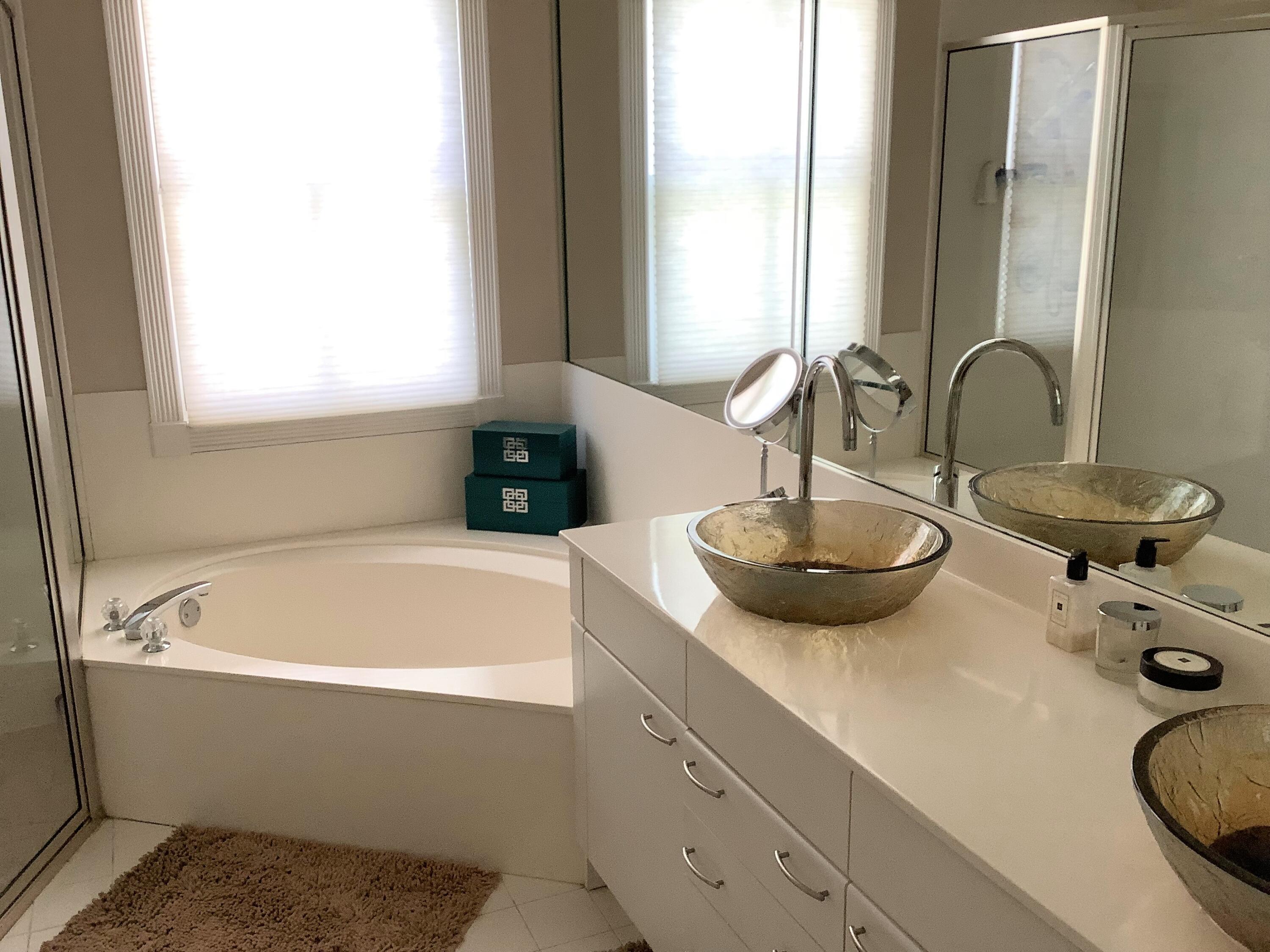 3978 Northwest 57th Street Boca Raton, FL 33496 - Photo 19 of 28 Master Bath