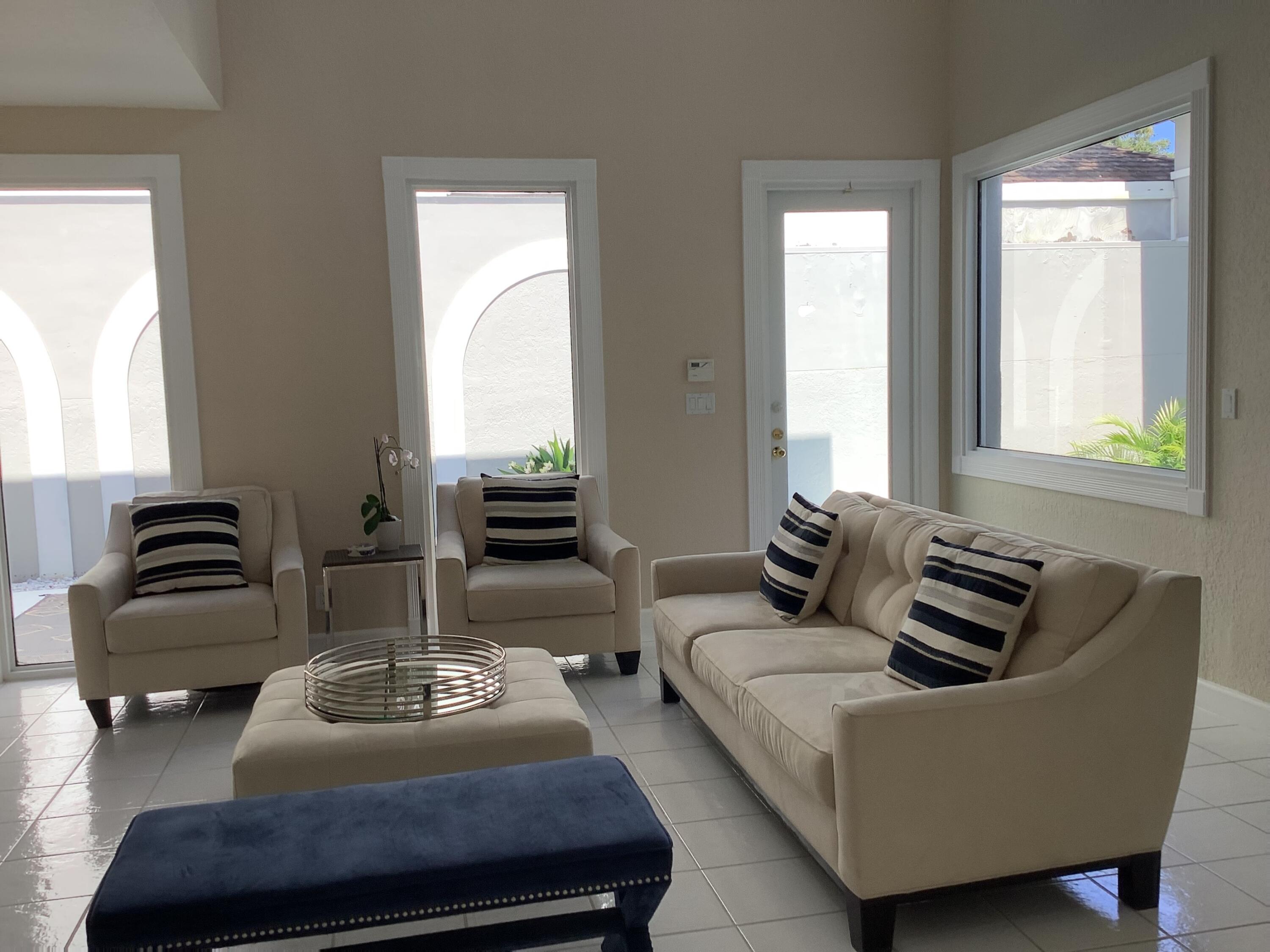 3978 Northwest 57th Street Boca Raton, FL 33496 - Photo 8 of 28 Living Room