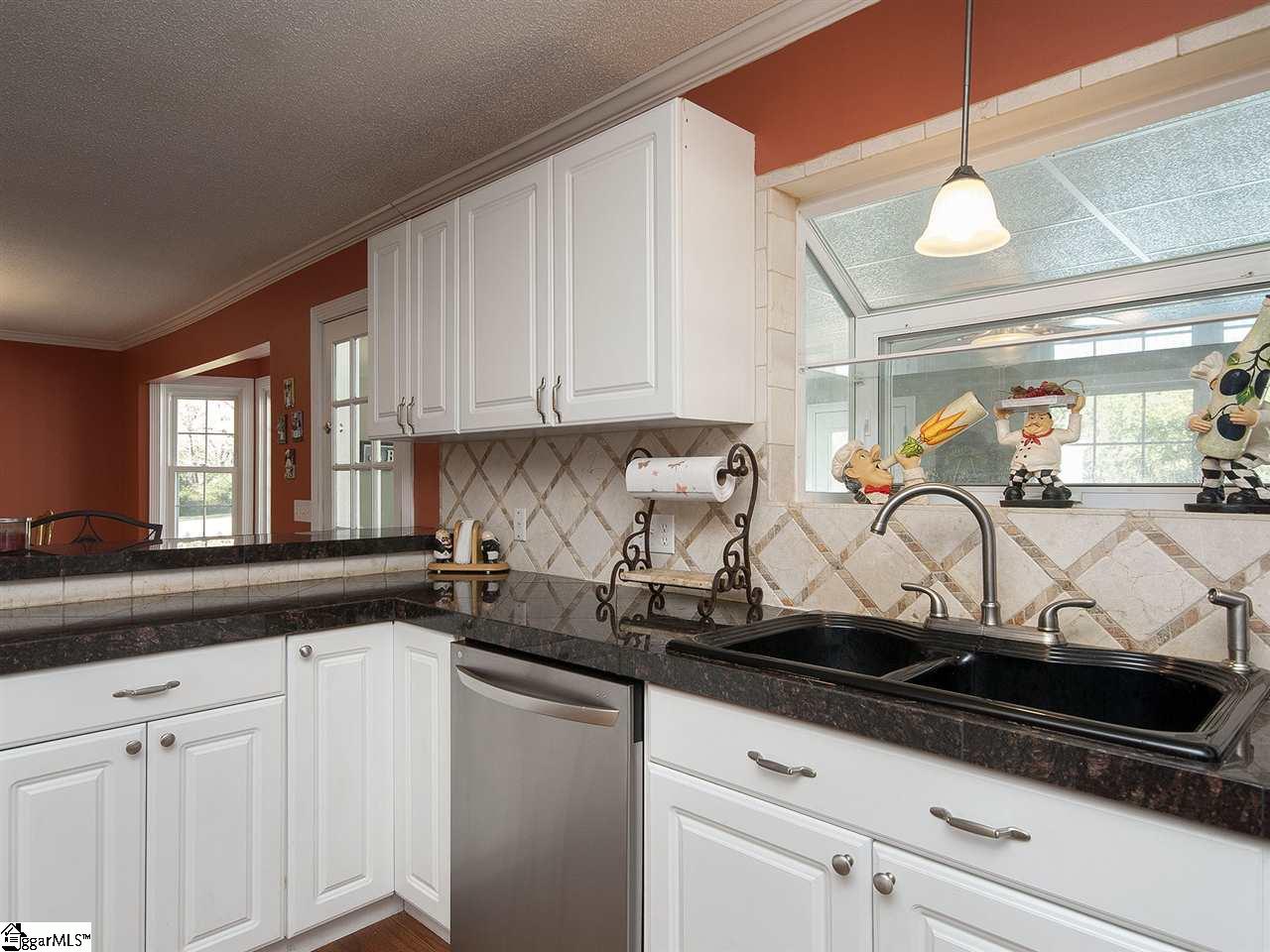408 State Rd S-39-300 Pickens, SC 29671 - Photo 13 of 36 Gallery Image 13