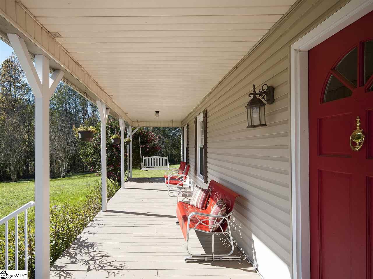 408 State Rd S-39-300 Pickens, SC 29671 - Photo 4 of 36 Gallery Image 4