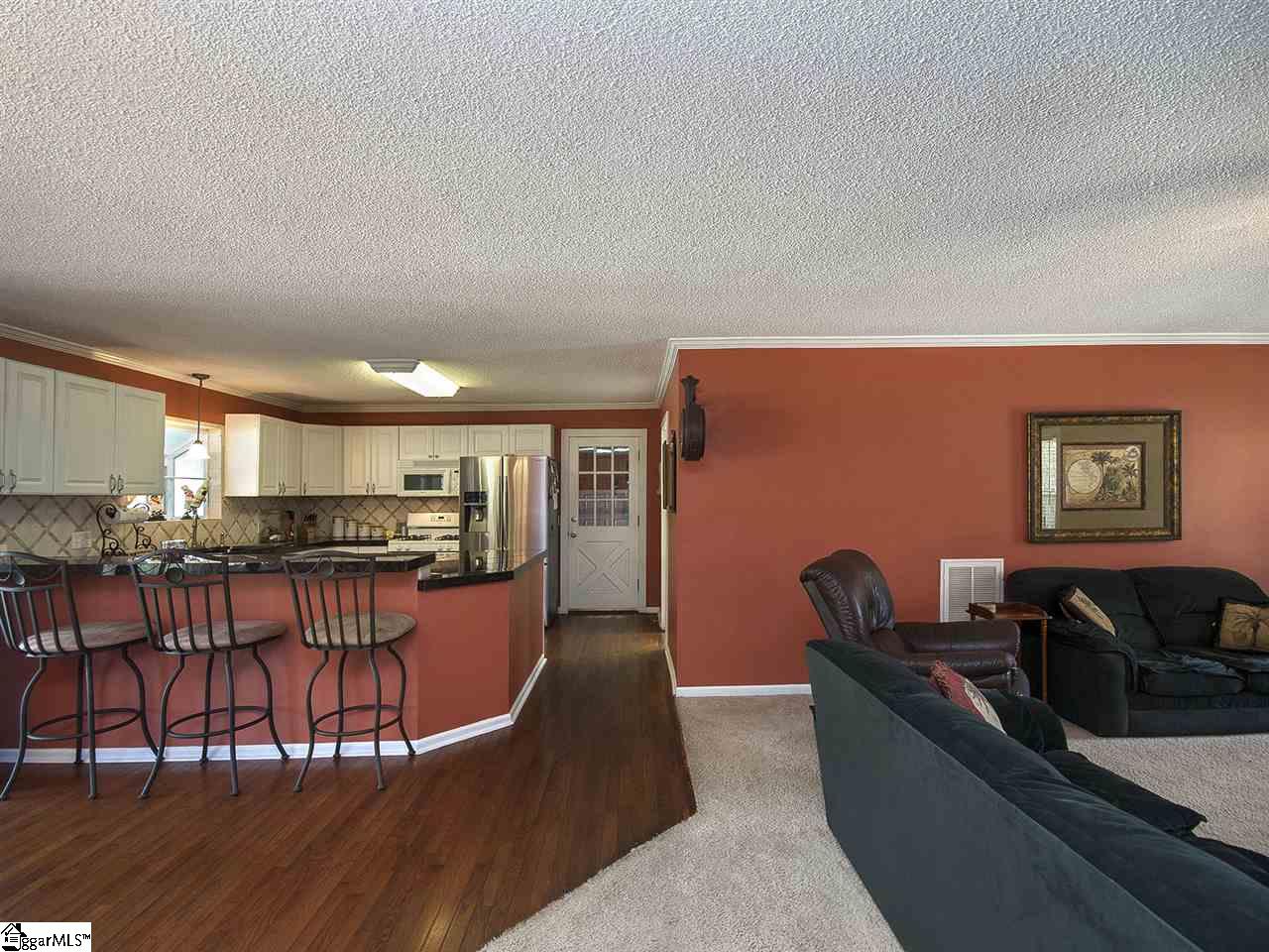 408 State Rd S-39-300 Pickens, SC 29671 - Photo 8 of 36 Gallery Image 8