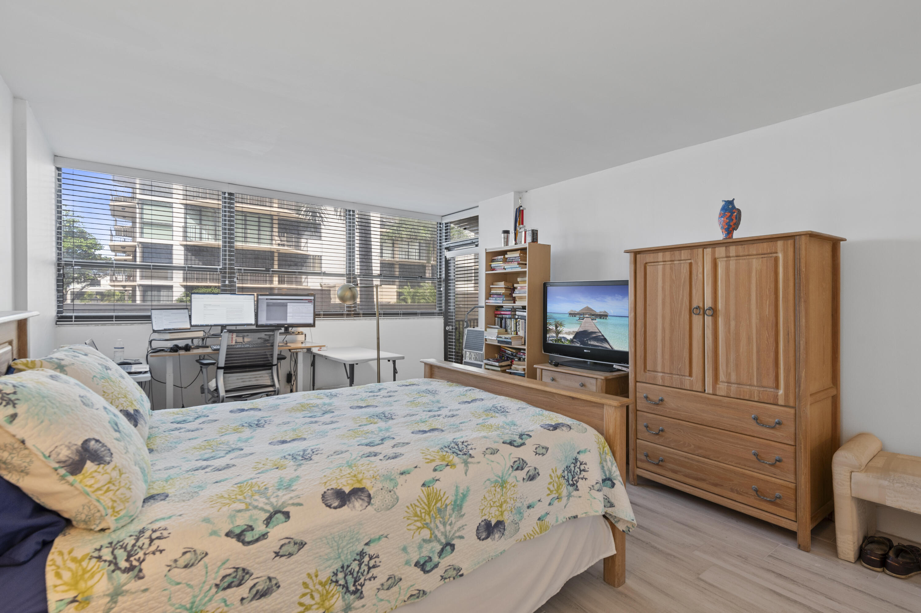859 Jeffery Street, Unit 212 Boca Raton, FL 33487 - Photo 15 of 53 DSC_2282