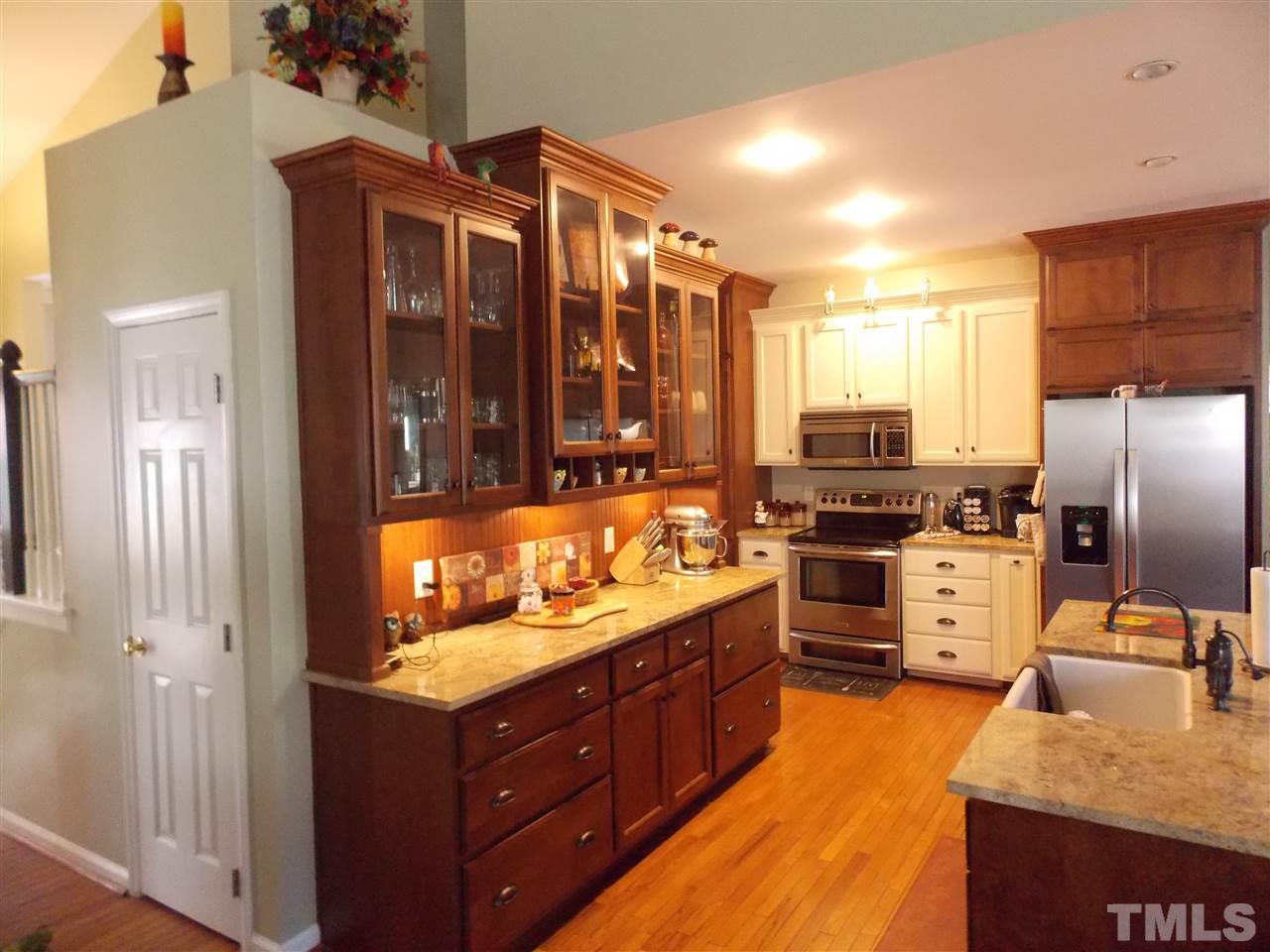 1908 Farmington Grove Drive Raleigh, NC 27614 - Photo 5 of 27 Gallery Image 5
