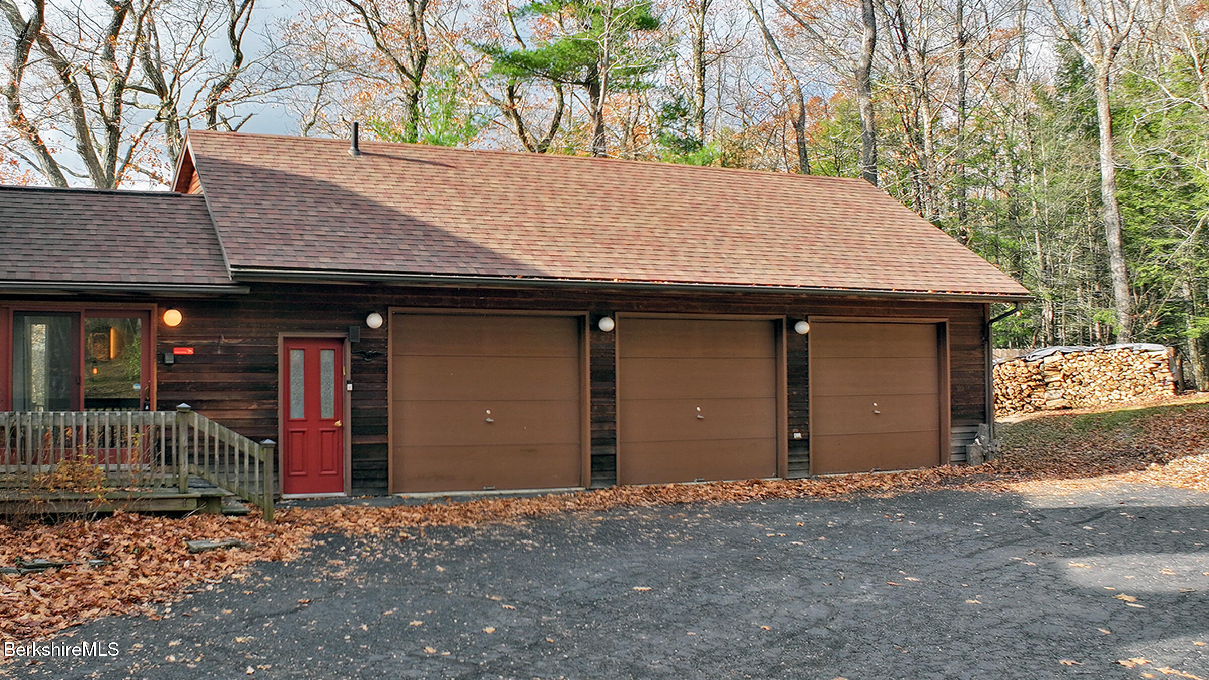 126 Temple Road New Lebanon, NY 12125 - Photo 8 of 70 MAIN LEVEL ENTRANCE