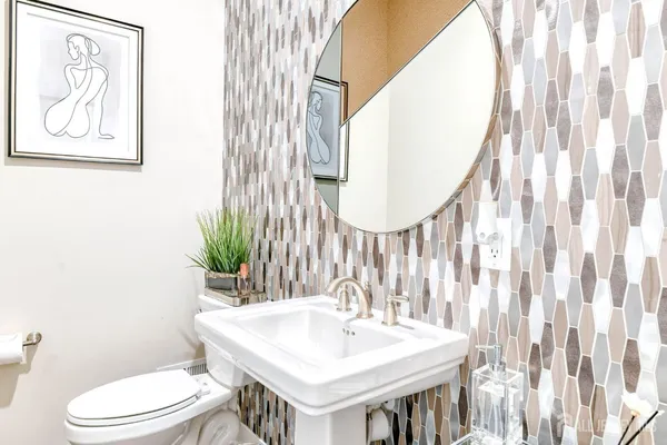 $899,000 | 1529 Paxton Lane, Monroe Township, NJ 08831