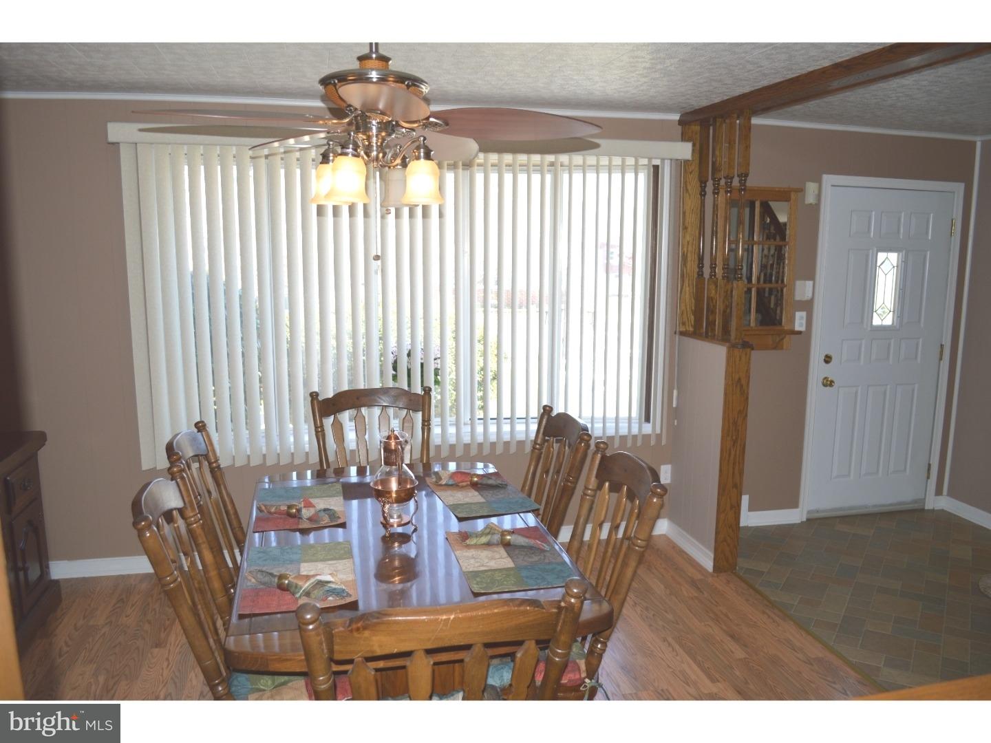 216 Upland Road Brookhaven, PA 19015 - Photo 3 of 25 Dining Room