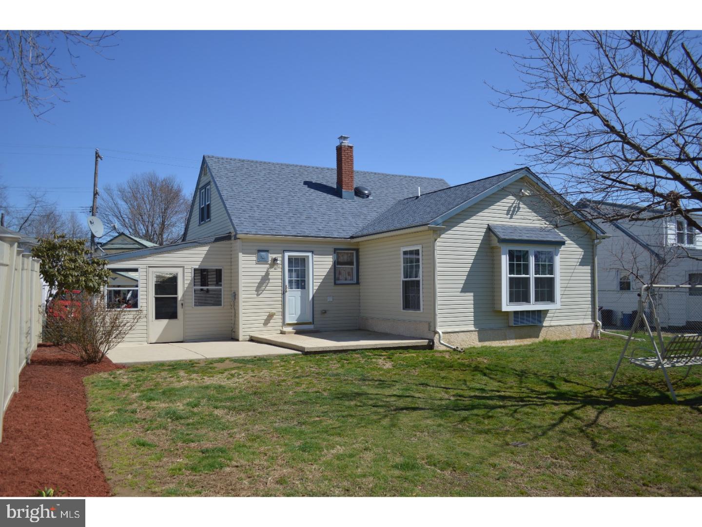216 Upland Road Brookhaven, PA 19015 - Photo 24 of 25 Exterior Back