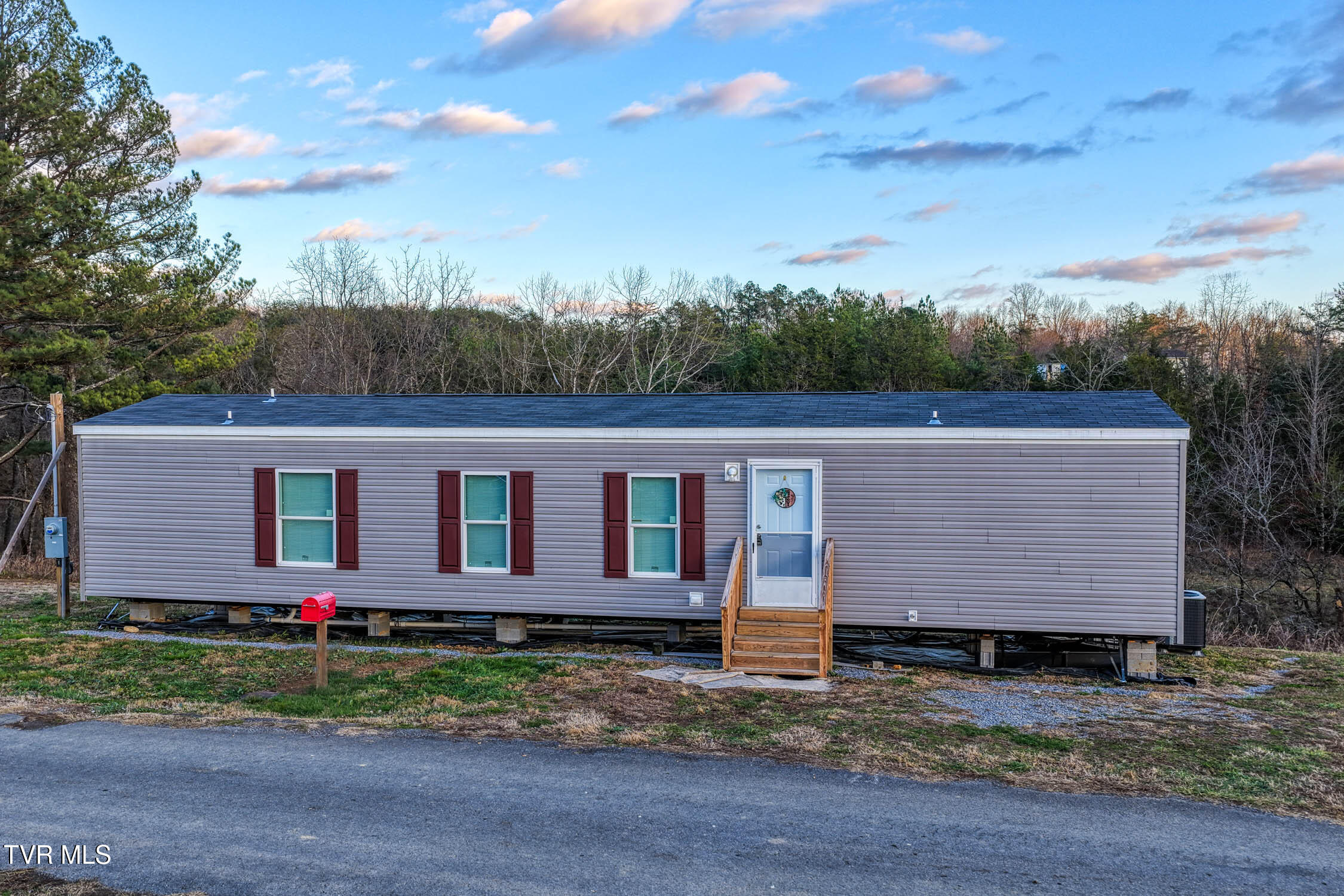 105 Bert Price MLSa (1 of 16)