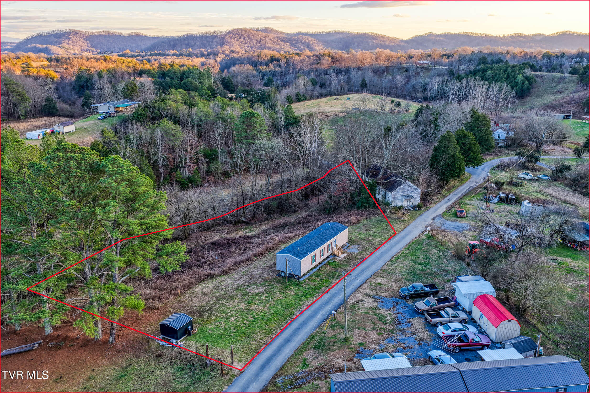 105 Bert Price Road Rogersville, TN 37857 - Photo 13 of 35 105 Bert Price MLSa (15 of 16)