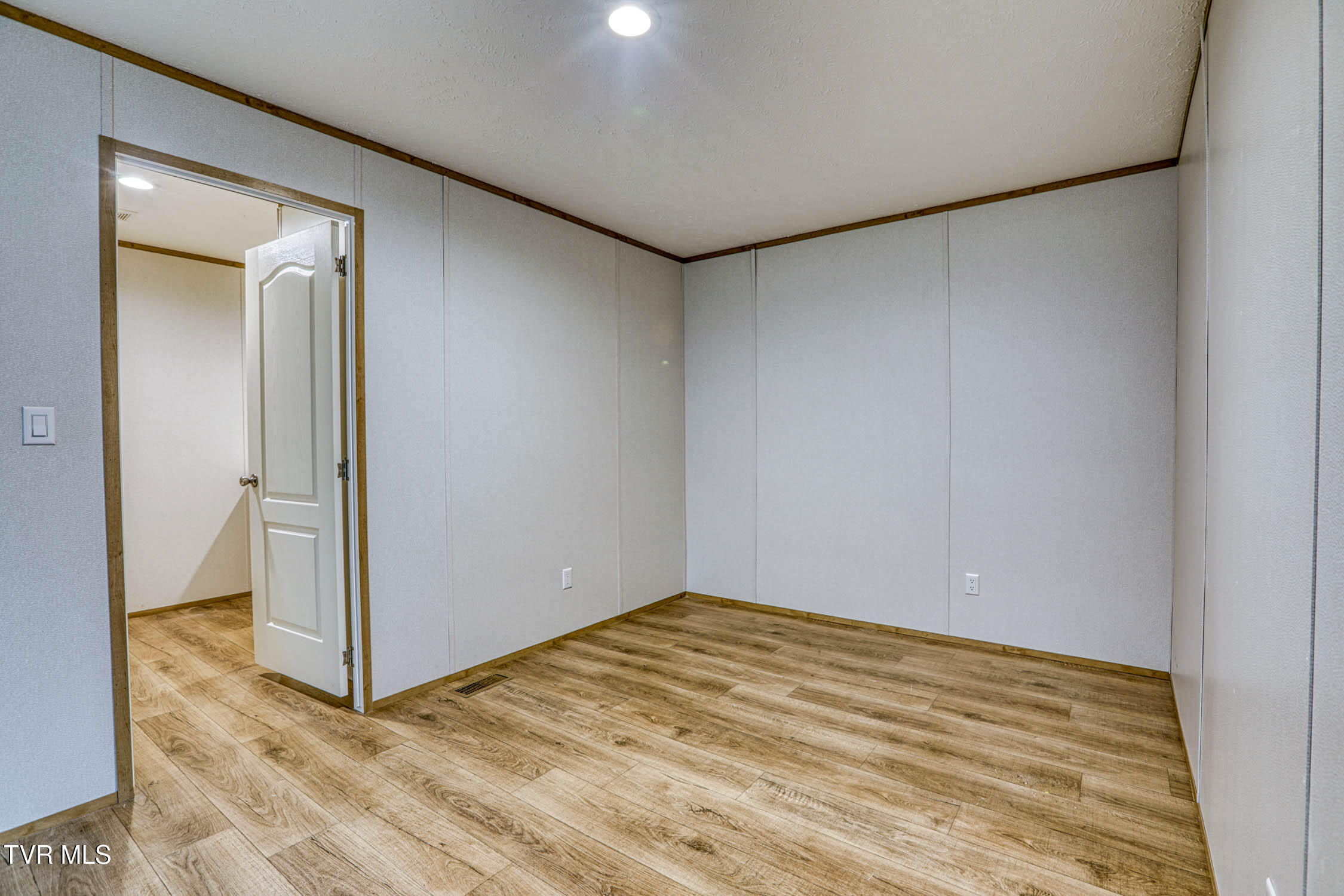 105 Bert Price Road Rogersville, TN 37857 - Photo 22 of 35 105 Bert Price MLSb (7 of 18)