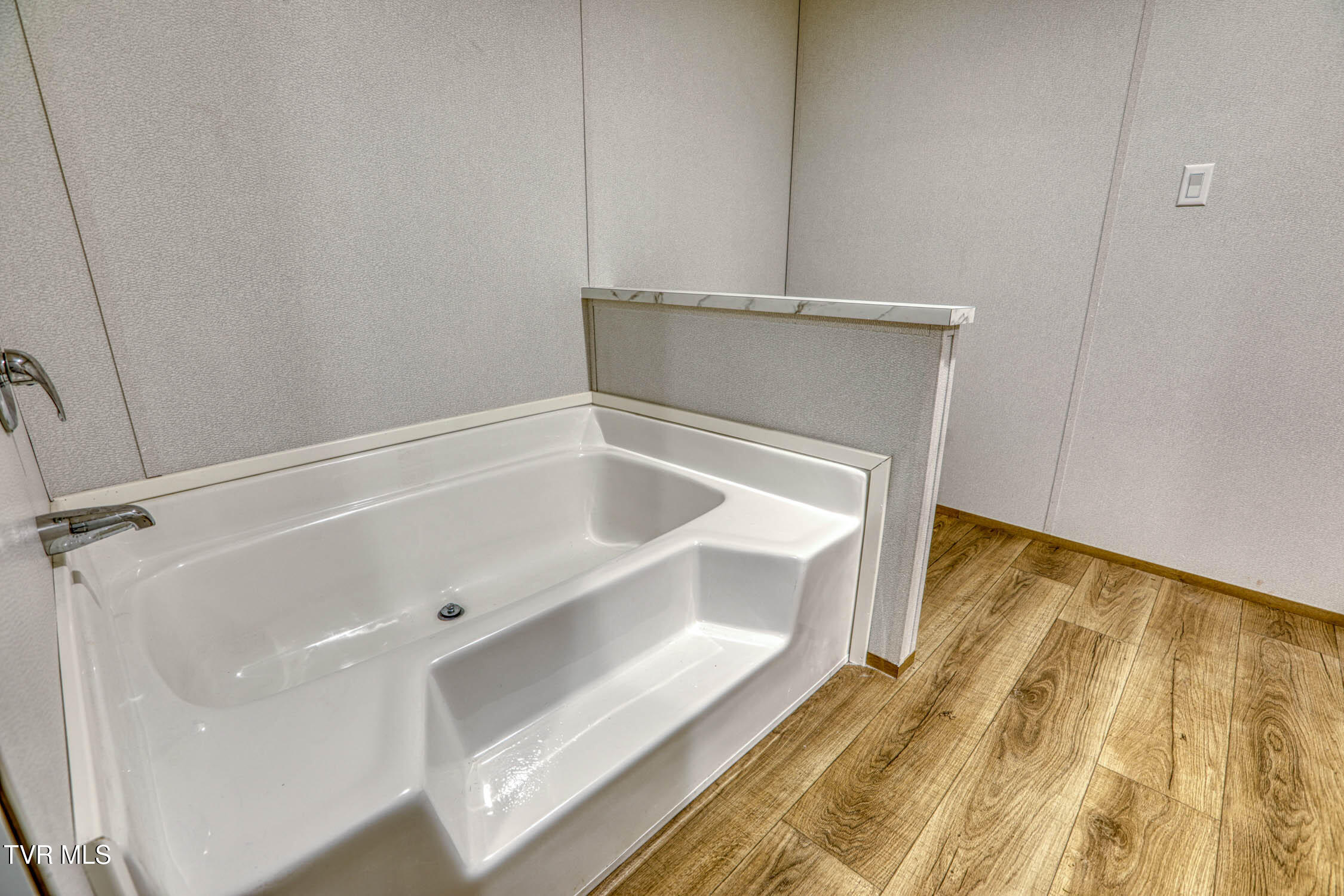 105 Bert Price Road Rogersville, TN 37857 - Photo 23 of 35 105 Bert Price MLSb (8 of 18)