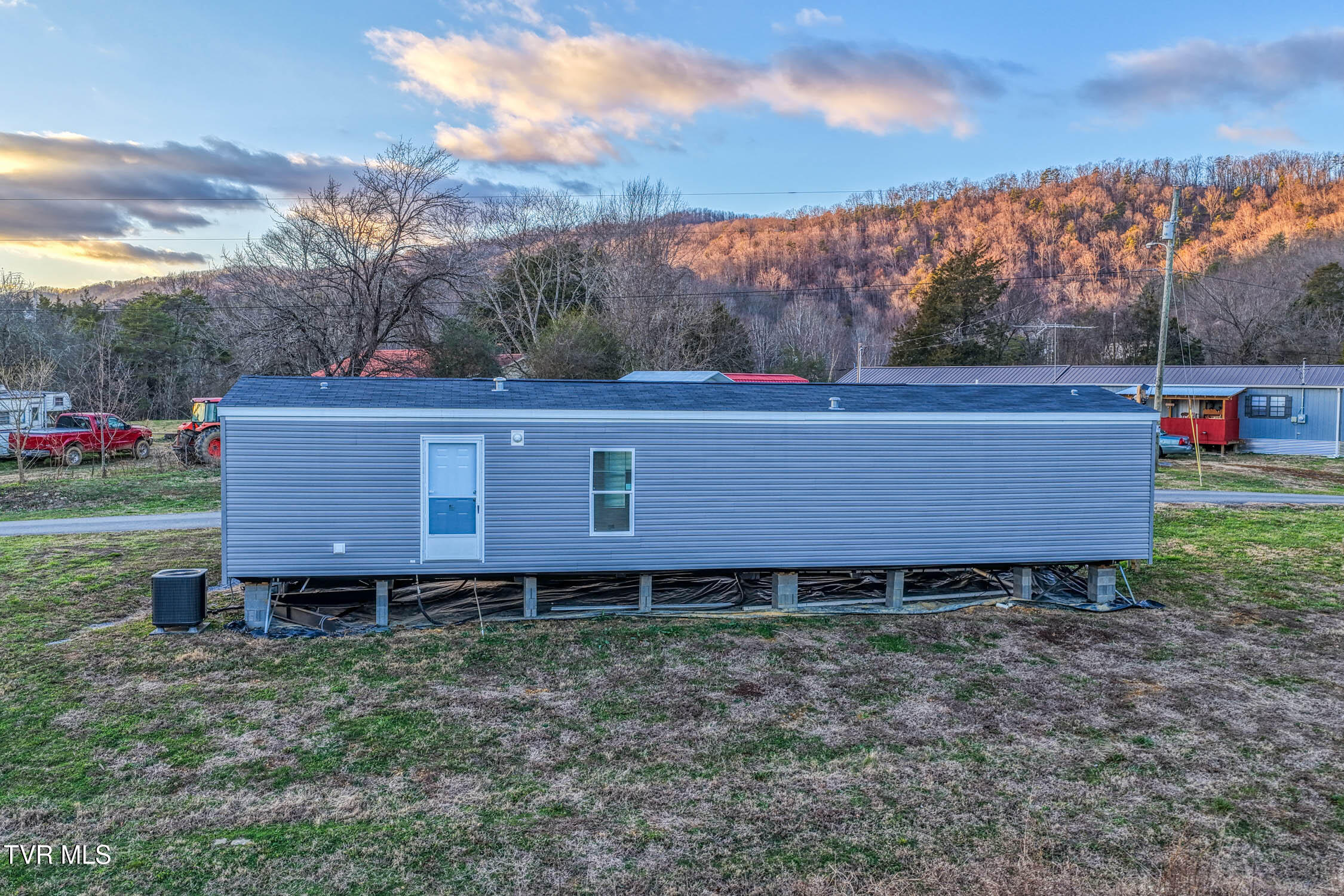 105 Bert Price Road Rogersville, TN 37857 - Photo 5 of 35 105 Bert Price MLSa (7 of 16)