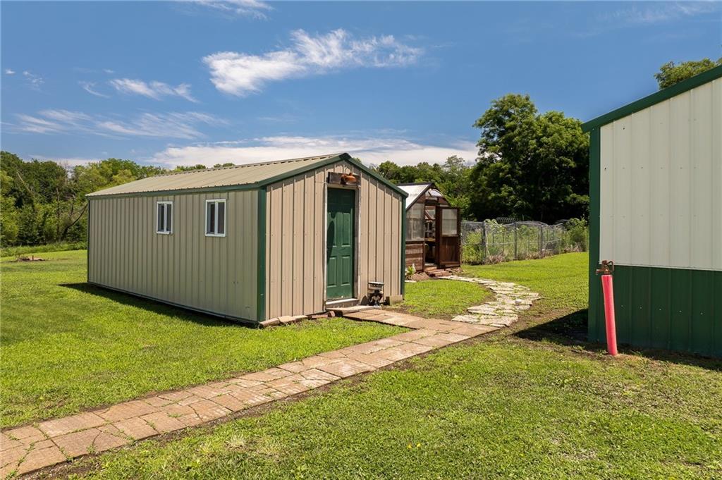 1316 965p Road Windsor, MO 65360 - Photo 28 of 40