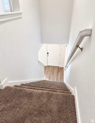 1140 Summit Ridge Parkway Santaquin, UT 84655 - Photo 11 of 29 Wide staircase