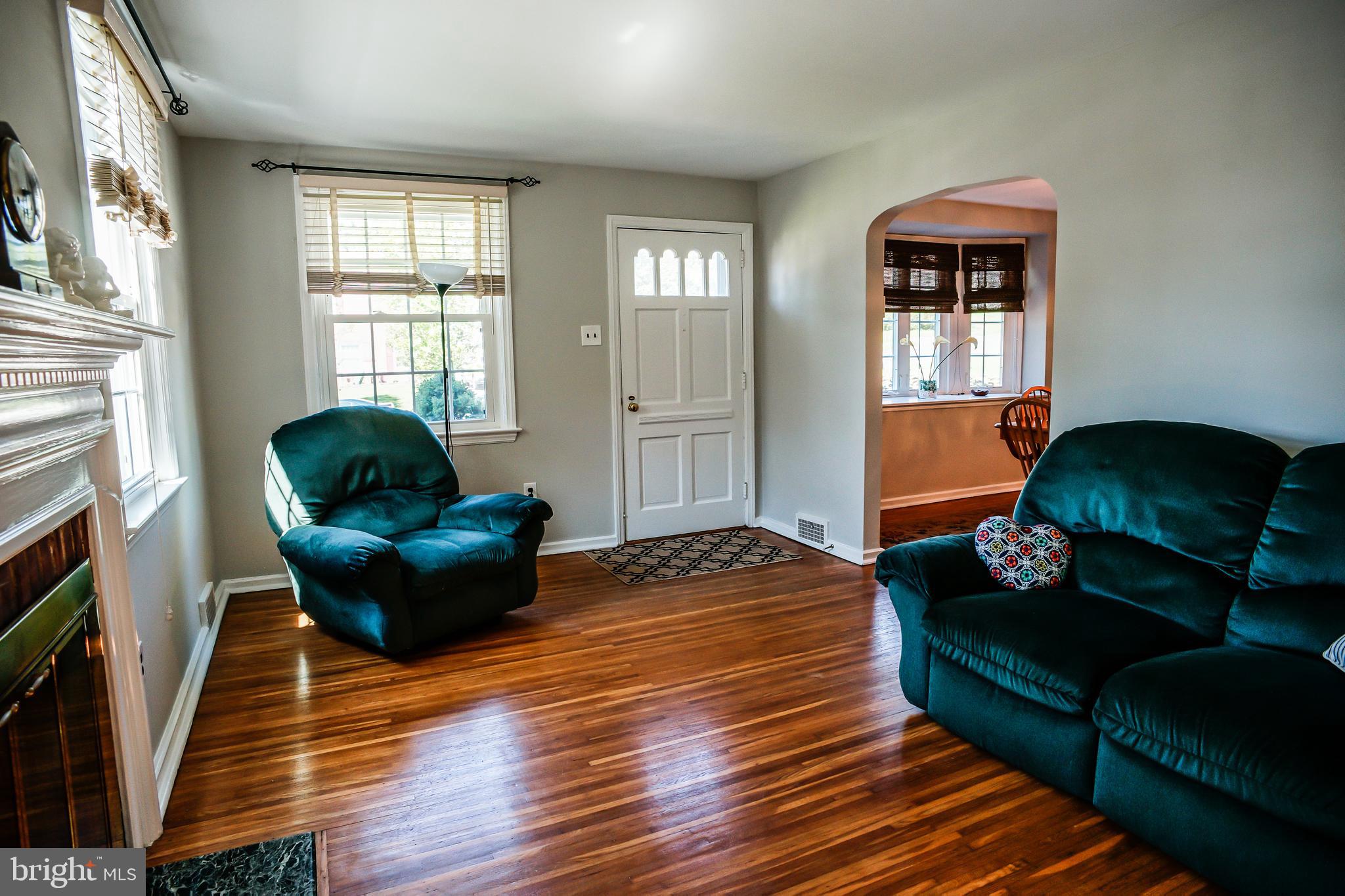 25 Pine Valley Road Broomall, PA 19008 - Photo 2 of 114 Gallery Image 2