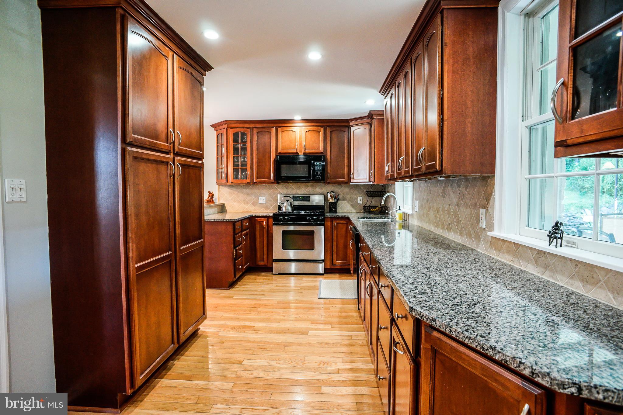 25 Pine Valley Road Broomall, PA 19008 - Photo 16 of 114 Gallery Image 16
