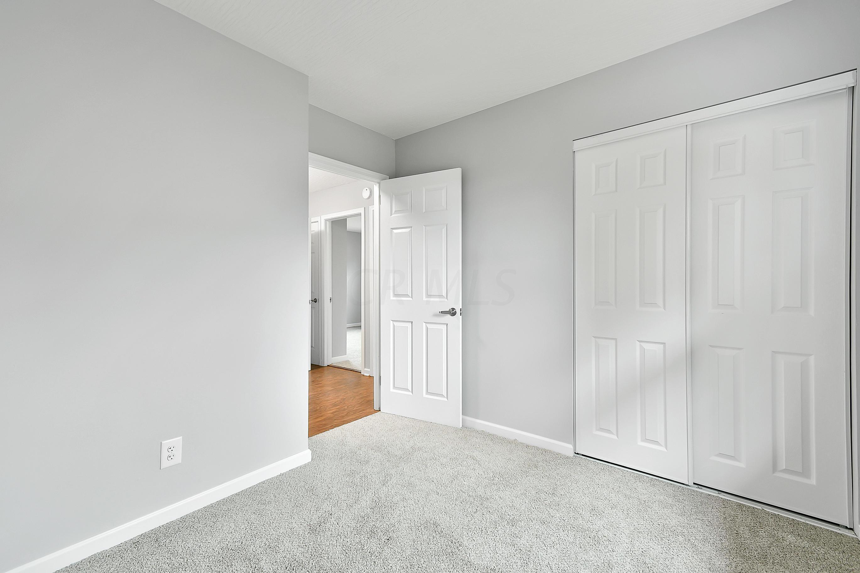 280 Danhurst Road Columbus, OH 43228 - Photo 21 of 35 Gallery Image 21