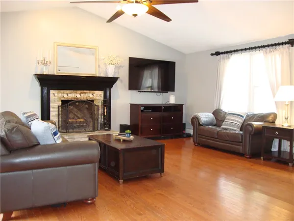 $749,900 | 54 Kimberly Drive, West Greenwich, RI 02817