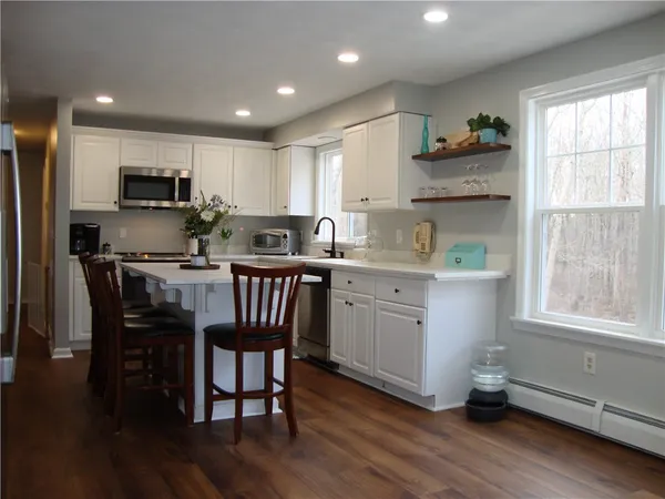 $749,900 | 54 Kimberly Drive, West Greenwich, RI 02817