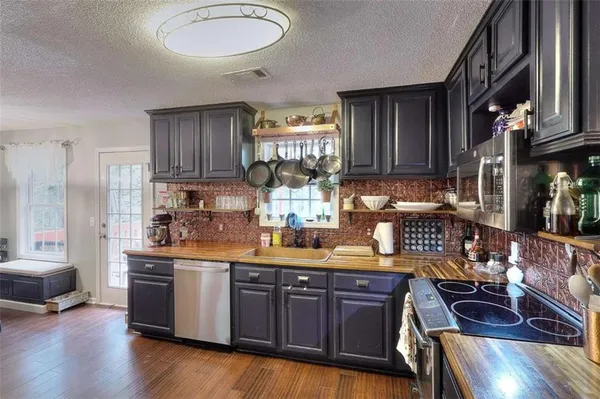 $405,000 | 738 Worth Court, Bethlehem, GA 30620