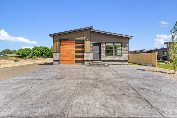 $559,900 | 398 West London Street, Middleton, ID 83644