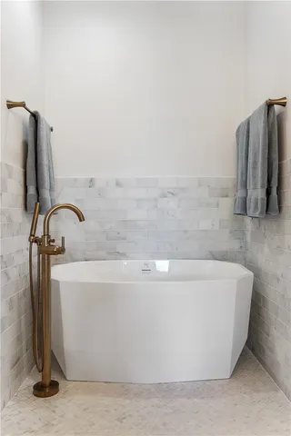 $719,000 | 20 Waterfront Drive, Unit 124, St. Simons Island, GA 31522