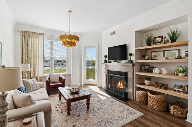 $719,000 | 20 Waterfront Drive, Unit 124, St. Simons Island, GA 31522