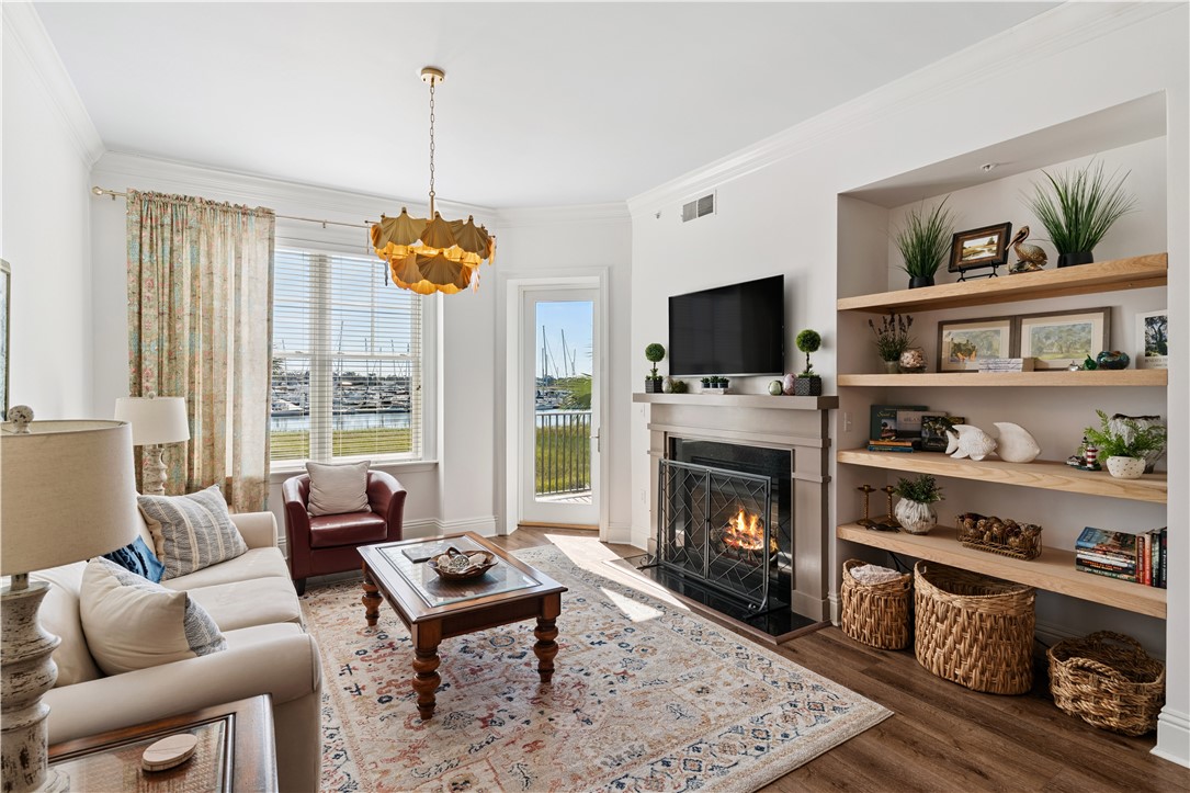 20 Waterfront Drive, Unit 124 St. Simons Island, GA 31522 - Photo 3 of 33