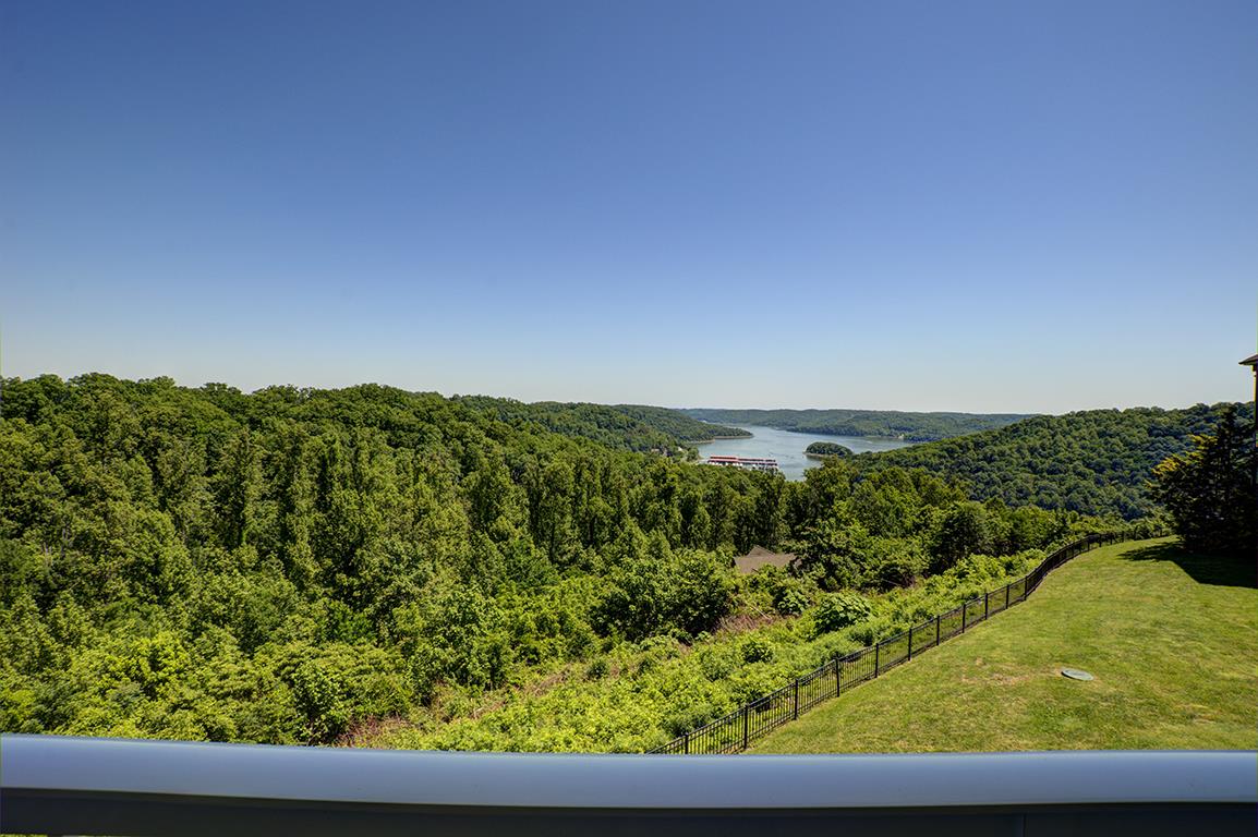 7100 Dale Ridge Road, Unit J3 Lancaster, TN 38569 - Photo 17 of 21 a view of a green field