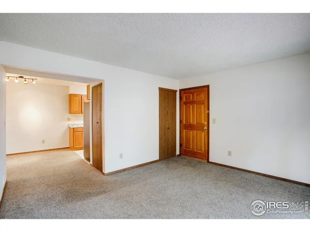 $285,000 | 1155 South St Vrain Avenue, Unit 3, Estes Park, CO 80517