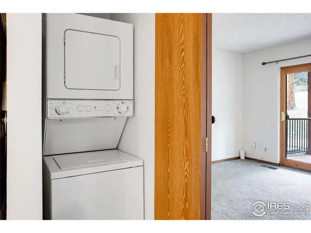 $285,000 | 1155 South St Vrain Avenue, Unit 3, Estes Park, CO 80517