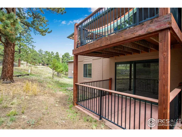 $285,000 | 1155 South St Vrain Avenue, Unit 3, Estes Park, CO 80517
