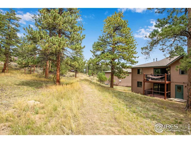 $285,000 | 1155 South St Vrain Avenue, Unit 3, Estes Park, CO 80517