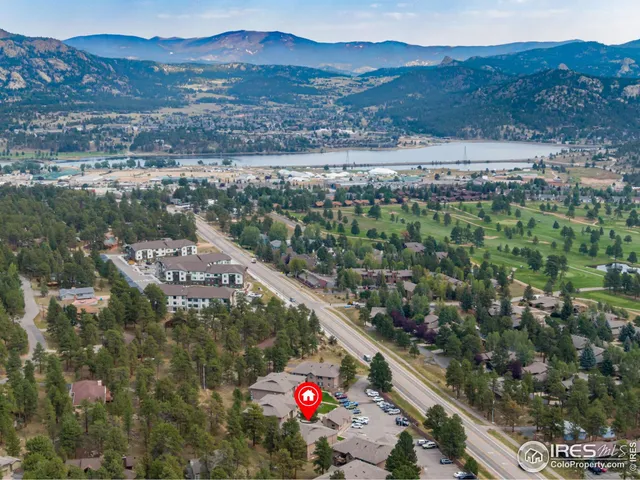 $285,000 | 1155 South St Vrain Avenue, Unit 3, Estes Park, CO 80517