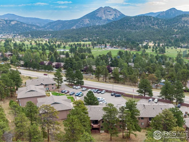 $285,000 | 1155 South St Vrain Avenue, Unit 3, Estes Park, CO 80517