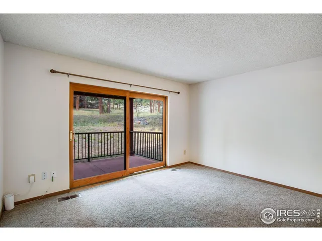$285,000 | 1155 South St Vrain Avenue, Unit 3, Estes Park, CO 80517
