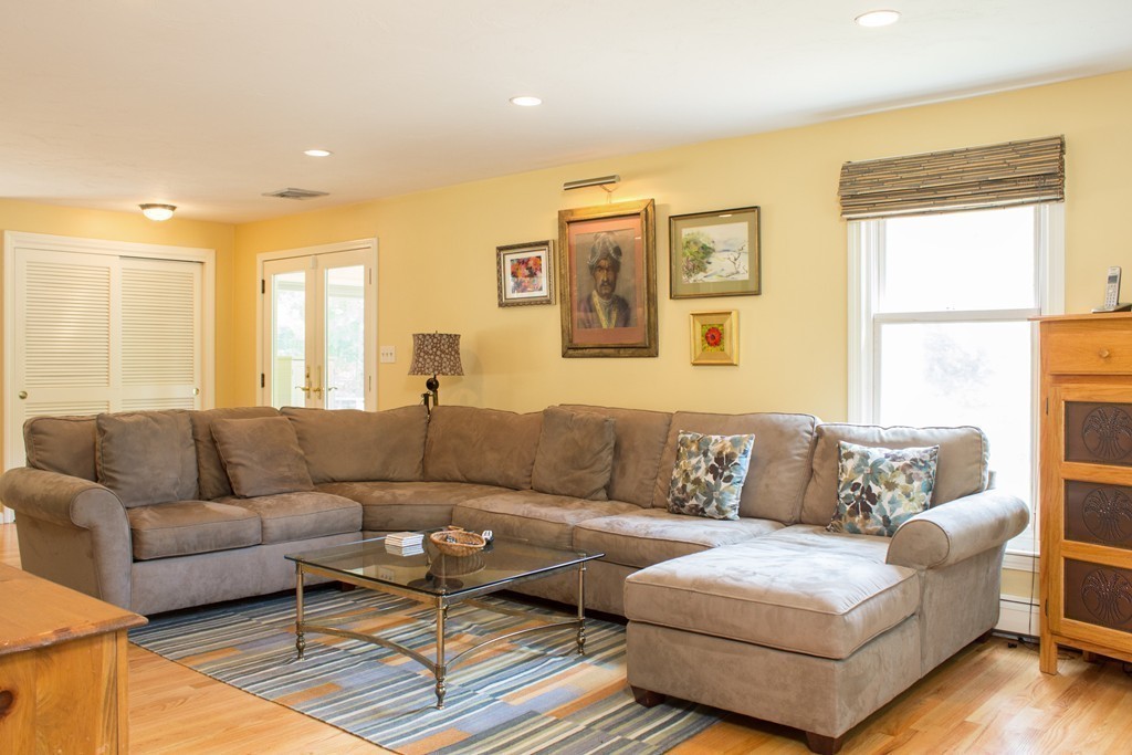 17 Robin Road Norfolk, MA 02056 - Photo 13 of 30 Gallery Image 13