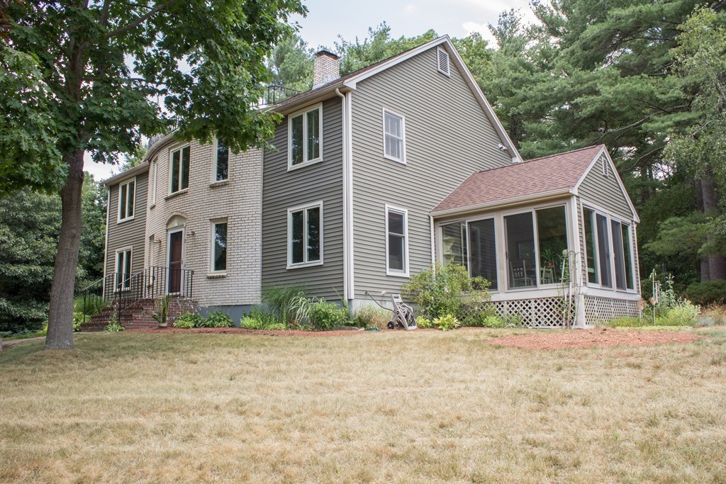 17 Robin Road Norfolk, MA 02056 - Photo 29 of 30 Gallery Image 29