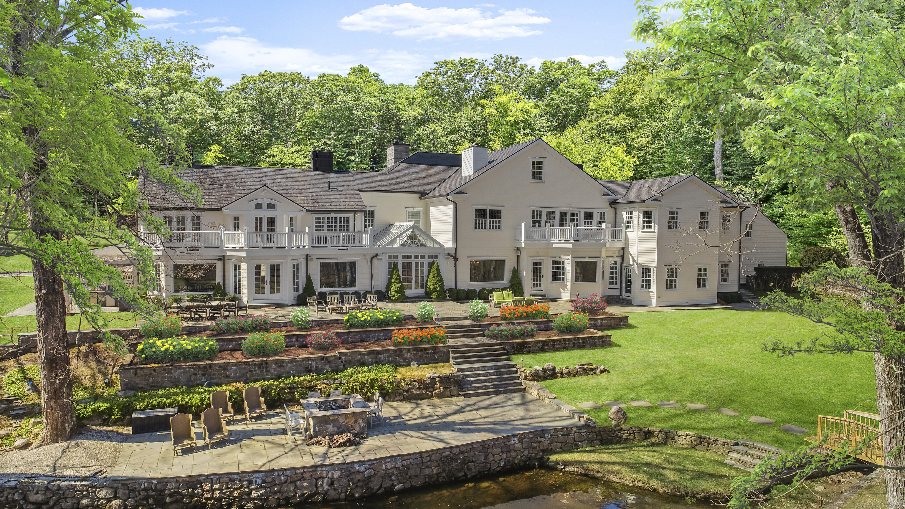 637 Valley Road New Canaan, CT 06840 - Photo 1 of 1 Gallery Image 1