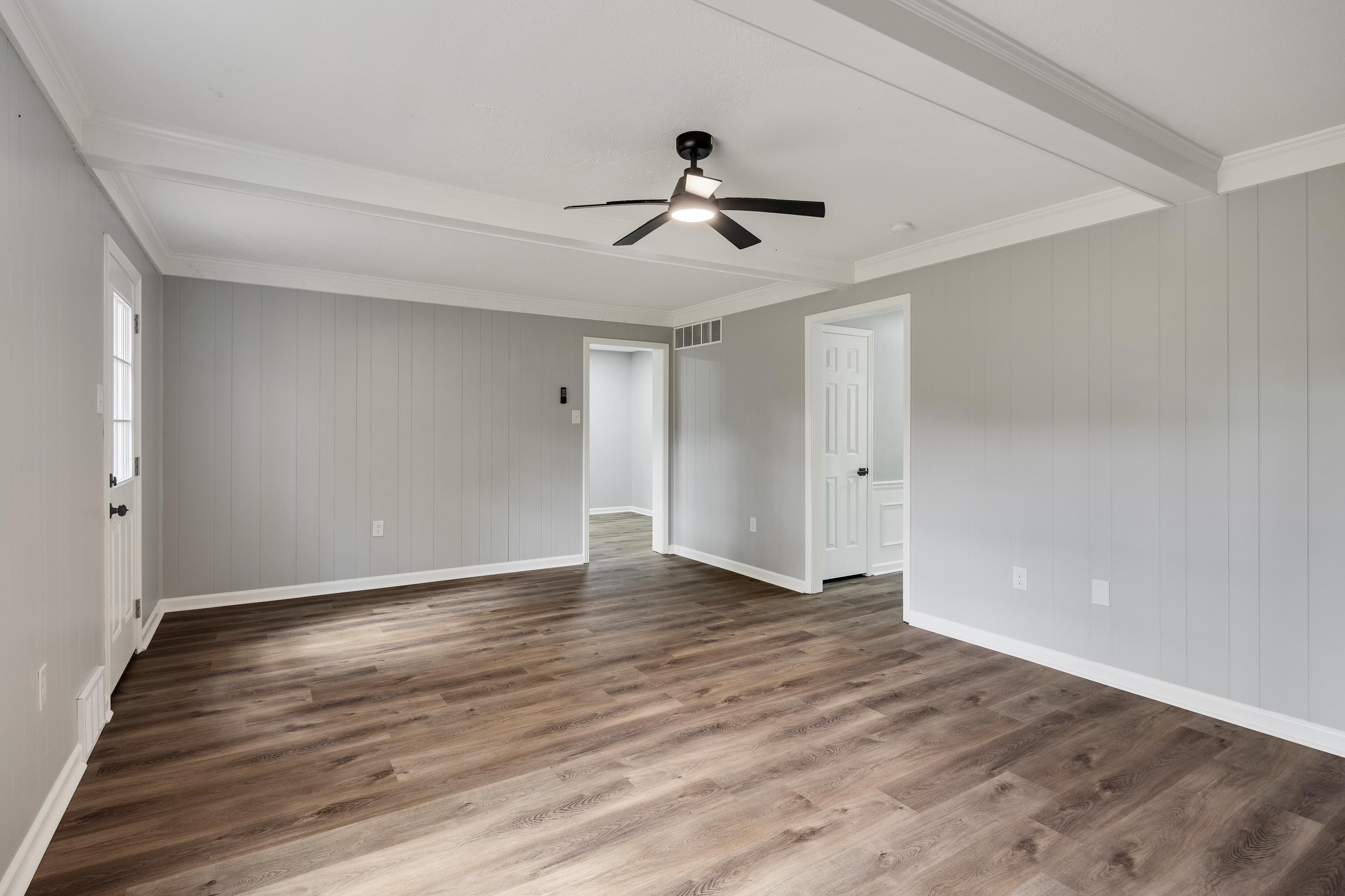 2096 Allenby Road Germantown, TN 38139 - Photo 13 of 40 wooden floor in an empty room