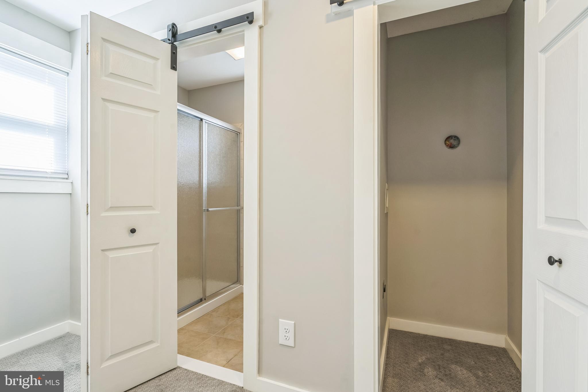 124 Pershing Road Brooklawn, NJ 08030 - Photo 4 of 43 Gallery Image 4